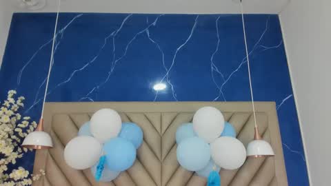 Snapshot of ibbie_ chatting on 09/23/25, 12:08 ibbie_ online show from 09/23/25, 12:08