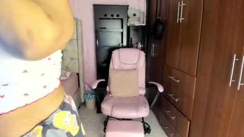 Daniela online show from 09/26/25, 05:44