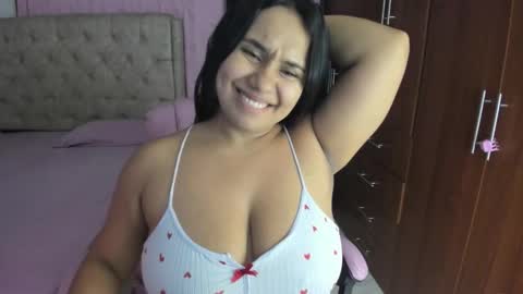 Daniela online show from 11/04/25, 07:13