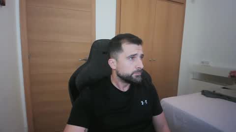 iberian_macho online show from 10/20/25, 08:59