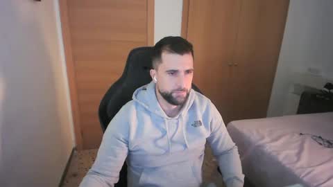 iberian_macho online show from 12/20/25, 12:23