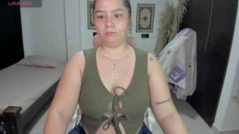 Snapshot of ibeth_diaz chatting on 02/08/26, 11:19 ibeth_diaz online show from 02/08/26, 11:19