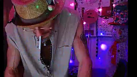 Snapshot of ibpms247 chatting on 12/28/24, 08:48 PMS online show from 12/28/24, 08:48