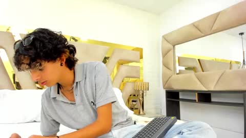 Snapshot of ibratxandy chatting on 09/30/25, 07:41 ibratxandy online show from 09/30/25, 07:41