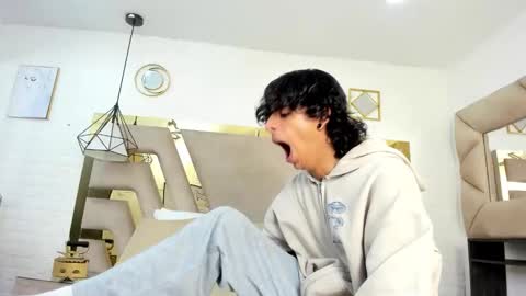 Snapshot of ibratxandy chatting on 10/26/25, 12:11 ibratxandy online show from 10/26/25, 12:11