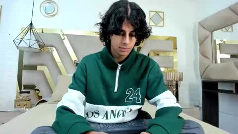 Snapshot of ibratxandy chatting on 11/09/25, 12:03 ibratxandy online show from 11/09/25, 12:03