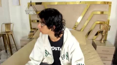 Snapshot of ibratxandy chatting on 11/30/25, 12:53 ibratxandy online show from 11/30/25, 12:53