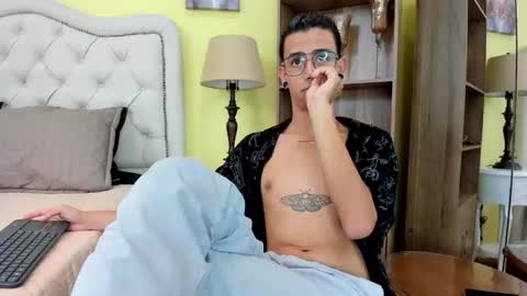 Snapshot of ibratxandy chatting on 12/13/25, 07:53 ibratxandy online show from 12/13/25, 07:53