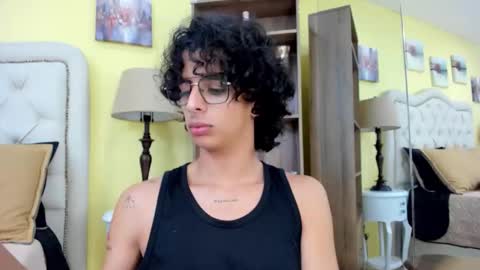 Snapshot of ibratxandy chatting on 12/15/25, 07:40 ibratxandy online show from 12/15/25, 07:40