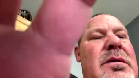 icanmakeyousquirt69 online show from 04/19/26, 08:00