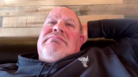 icanmakeyousquirt69 online show from 04/27/26, 08:51