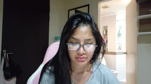 Snapshot of ice_ice_baby__ chatting on 09/28/25, 04:34 ice_ice_baby__ online show from 09/28/25, 04:34