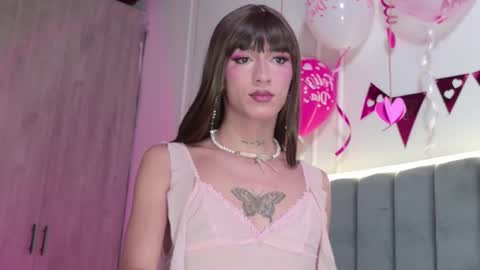 Crystall online show from 02/14/26, 05:21