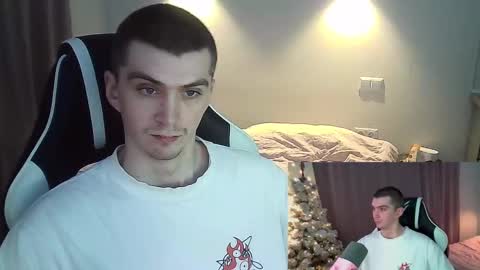 MAX online show from 01/11/25, 02:25