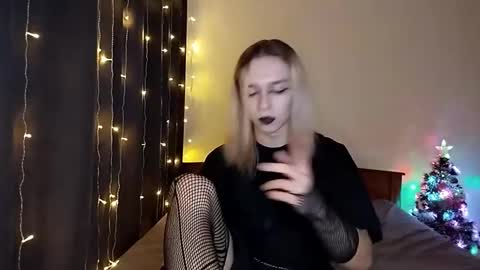 Jade online show from 01/16/26, 02:54