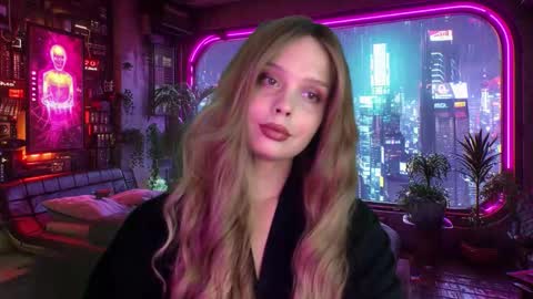 Nina online show from 09/22/25, 11:51