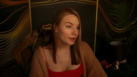 Snapshot of icedanielles chatting on 12/27/24, 07:14 Danielle online show from 12/27/24, 07:14