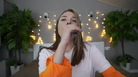 Snapshot of icedanielles chatting on 01/07/25, 02:19 Danielle online show from 01/07/25, 02:19