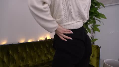 Snapshot of icedanielles chatting on 01/13/25, 05:33 Danielle online show from 01/13/25, 05:33