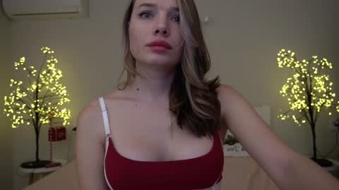 Snapshot of icedanielles chatting on 01/24/25, 06:46 Danielle online show from 01/24/25, 06:46