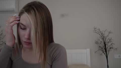 Snapshot of icedanielles chatting on 02/09/25, 11:36 Danielle online show from 02/09/25, 11:36