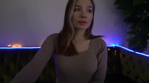 Snapshot of icedanielles chatting on 02/10/25, 09:25 Danielle online show from 02/10/25, 09:25