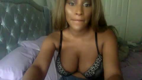 Snapshot of icedcoffeex chatting on 01/03/25, 08:11 icedcoffeex online show from 01/03/25, 08:11