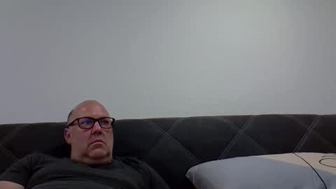 iceoli123 online show from 05/05/26, 04:48
