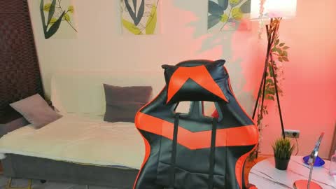 Ice online show from 04/24/26, 11:23