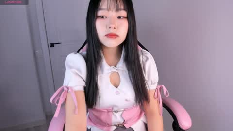 Snapshot of ichigo_o chatting on 12/02/24, 07:36 Hitomi online show from 12/02/24, 07:36