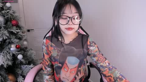 Snapshot of ichigo_o chatting on 12/27/24, 06:57 Hitomi online show from 12/27/24, 06:57