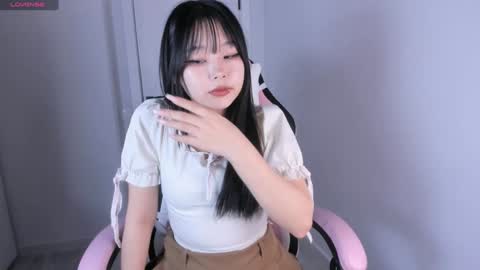 Snapshot of ichigo_o chatting on 01/06/25, 05:08 Hitomi online show from 01/06/25, 05:08