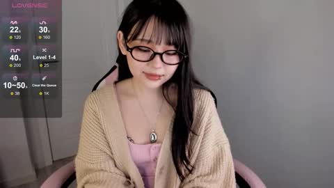 Snapshot of ichigo_o chatting on 09/25/25, 05:05 Hitomi online show from 09/25/25, 05:05