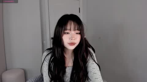 Snapshot of ichigo_o chatting on 10/10/25, 11:37 Hitomi online show from 10/10/25, 11:37
