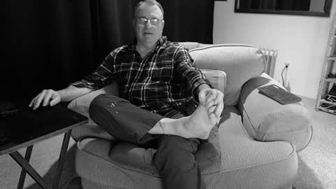 Christopher online show from 01/03/25, 01:05