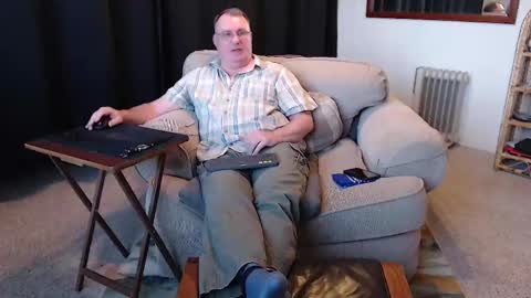 Christopher online show from 03/01/25, 01:11