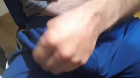 Snapshot of icky_thumps chatting on 01/25/25, 06:12 icky_thumps online show from 01/25/25, 06:12