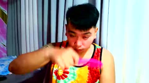 Snapshot of iconic_vince chatting on 10/13/25, 01:55 iconic_vince online show from 10/13/25, 01:55