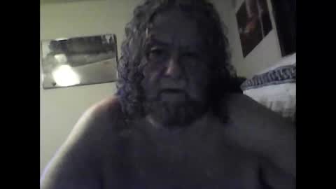 Snapshot of icu2try2xs2 chatting on 01/29/25, 12:02 icu2try2xs2 online show from 01/29/25, 12:02