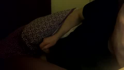 Snapshot of icums4u chatting on 01/12/25, 10:22 icums4u online show from 01/12/25, 10:22