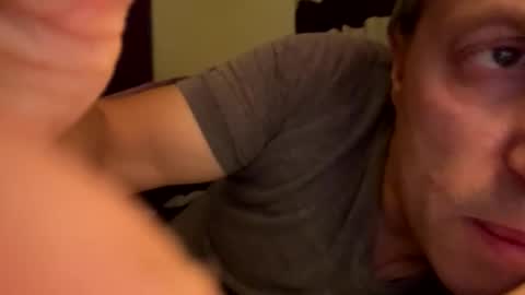 Snapshot of icums4u chatting on 11/10/25, 10:09 icums4u online show from 11/10/25, 10:09