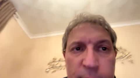 Snapshot of icums4u chatting on 12/01/25, 04:12 icums4u online show from 12/01/25, 04:12