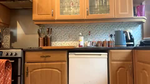 icums4u online show from 04/01/26, 03:42