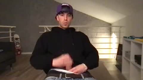 icyninesix online show from 01/11/25, 10:40