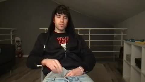 icyninesix online show from 01/25/25, 12:38