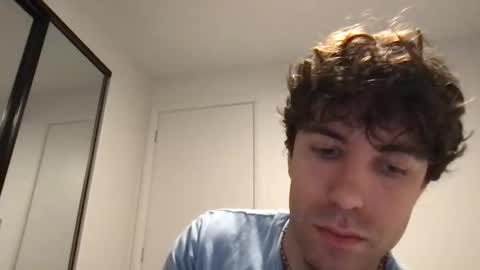 icyninesix online show from 11/29/25, 12:41