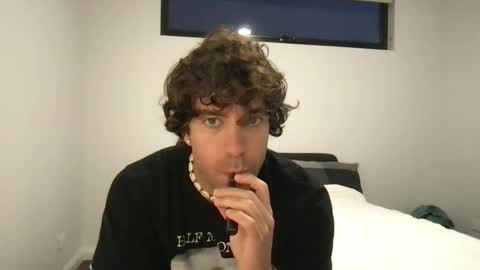 icyninesix online show from 06/19/26, 08:07