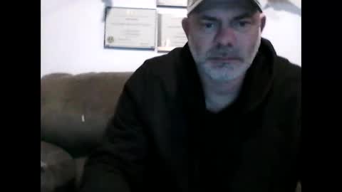 Snapshot of idkwhyidothis348732 chatting on 02/12/25, 12:12 idkwhyidothis348732 online show from 02/12/25, 12:12