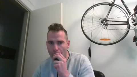 Snapshot of idontknowwhy1 chatting on 12/17/24, 07:50 idontknowwhy1 online show from 12/17/24, 07:50