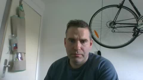 Snapshot of idontknowwhy1 chatting on 12/31/24, 11:53 idontknowwhy1 online show from 12/31/24, 11:53